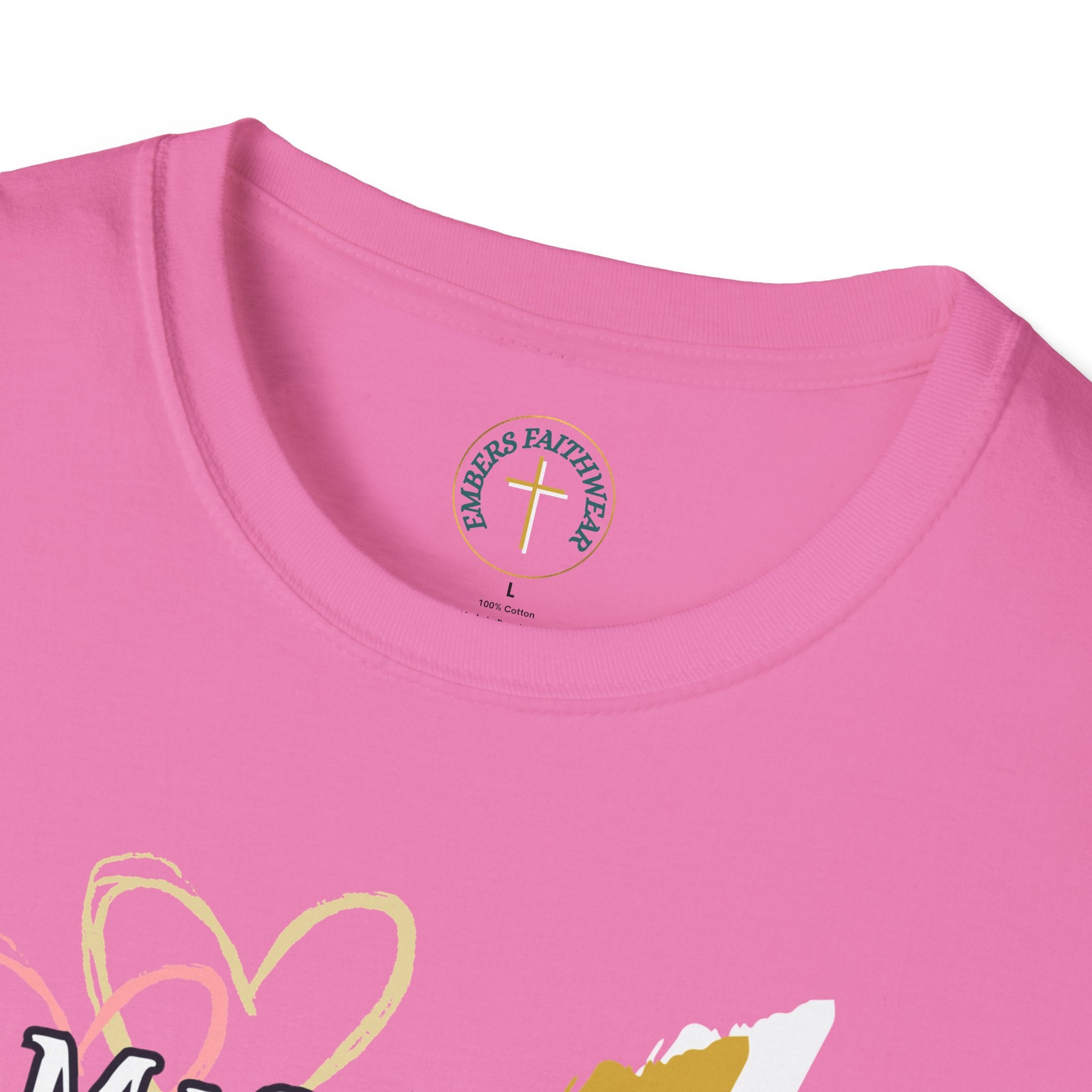 A marriage yoked, Christ centered. T-Shirt