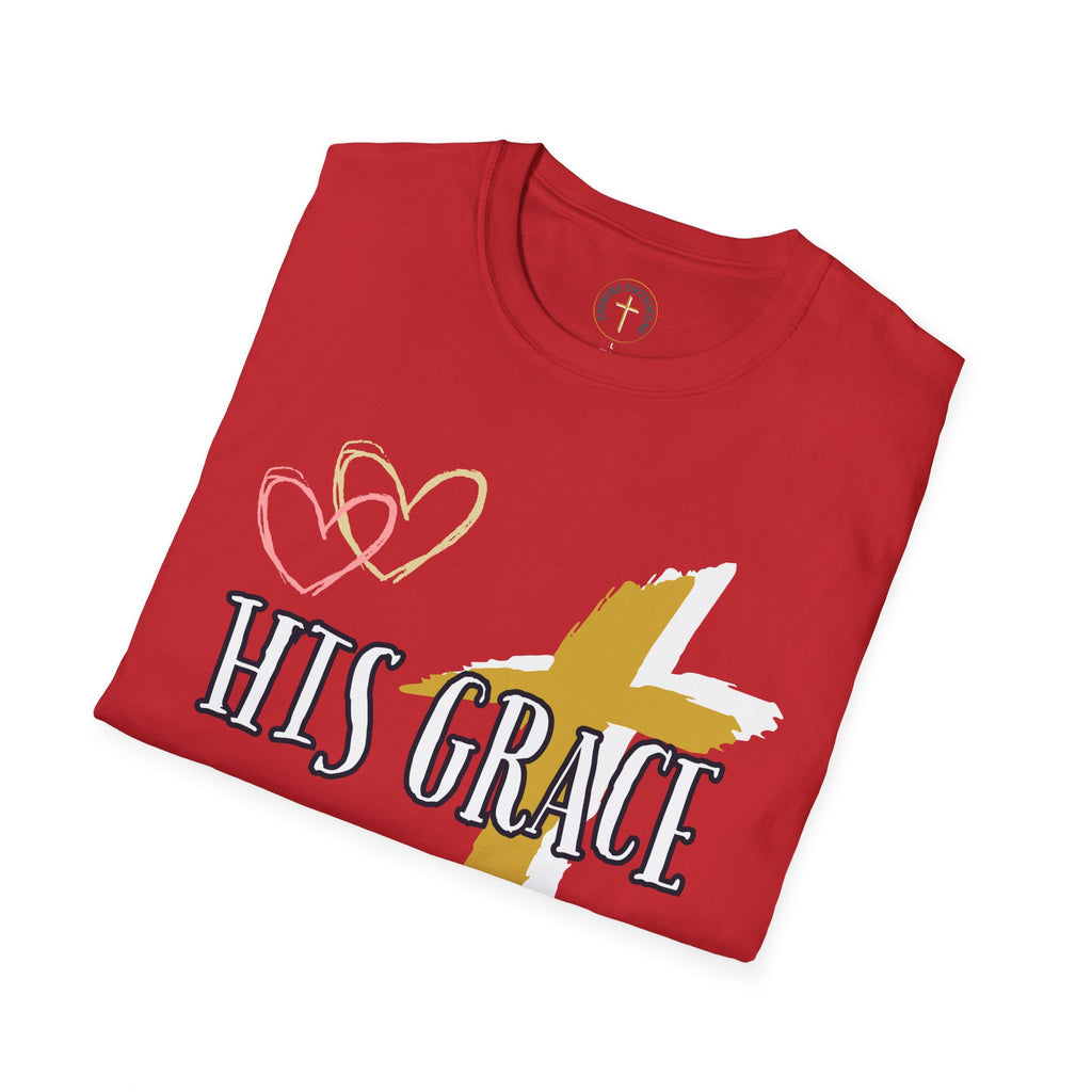 His grace is love. T-Shirt