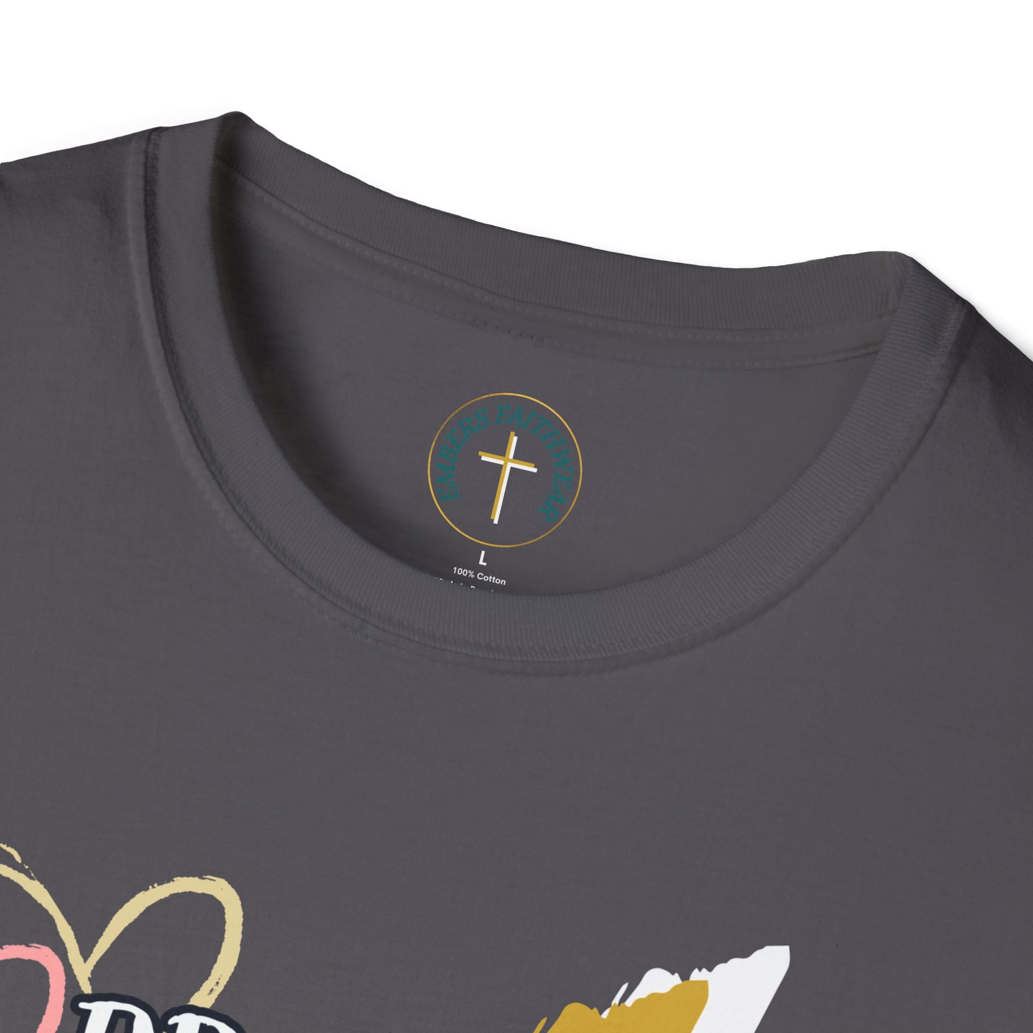 Praying together, Growing together. T-Shirt