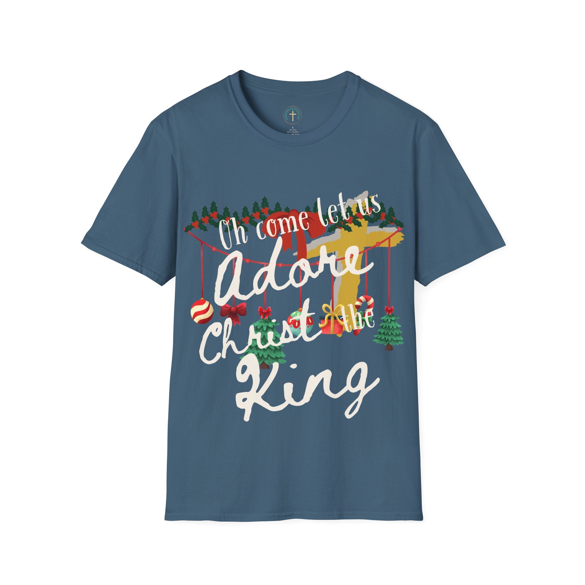 Adore Christ the King. v6 T-shirt